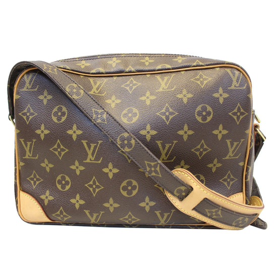 Pre-Owned Louis Vuitton Nile Special Order N48062 Damier Canvas Ebene Brown  AR0064 Unisex Shoulder Bag (Good) 