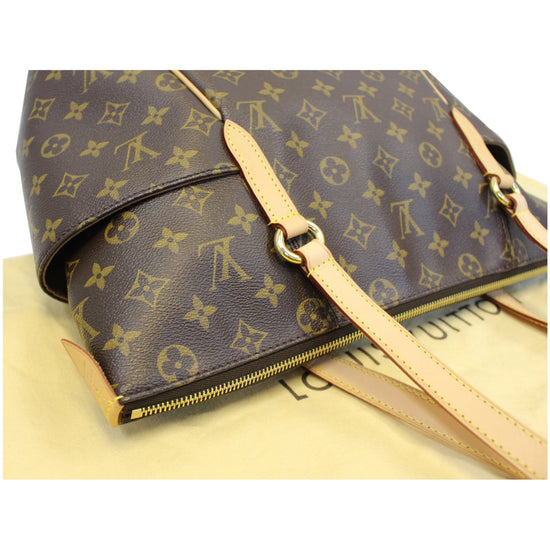 Louis Vuitton Totally MM Monogram Canvas Tote – Olivia's Closet