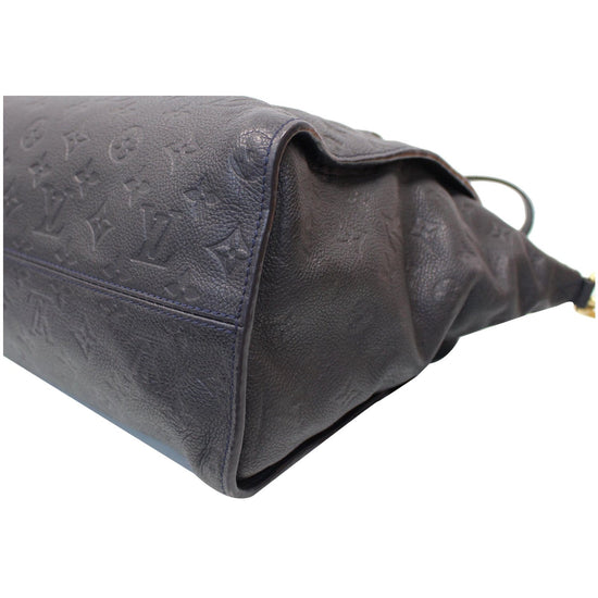 Lumineuse leather handbag Louis Vuitton Navy in Leather - 30669900