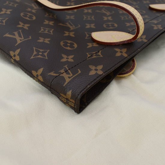 Louis Vuitton Carry it Bag