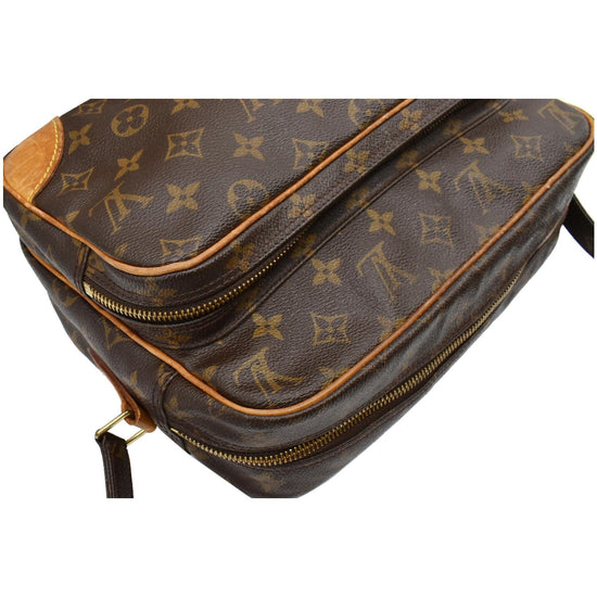 Louis Vuitton Monogram Canvas Nile MM Messenger Bag (SHF-23321