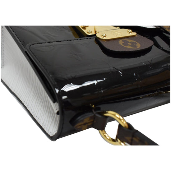 Spring street patent leather crossbody bag