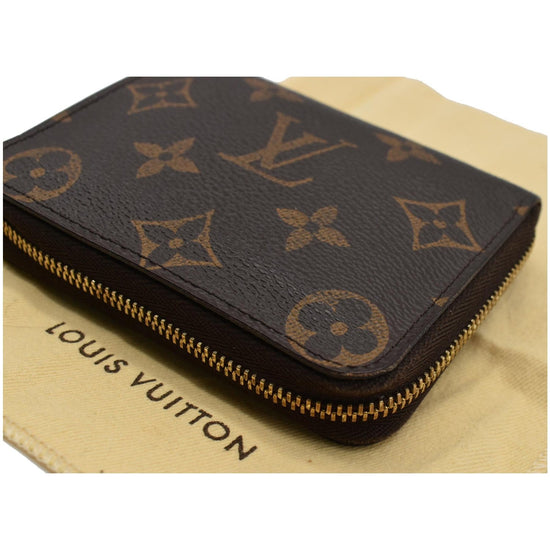 Louis Vuitton Round Zip Coin Pouch Monogram Canvas Brown 145429412