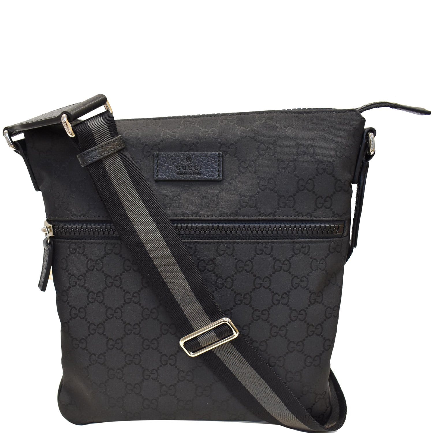 Gucci Black Monogram Nylon Messenger Bag ○ Labellov ○ Buy and Sell  Authentic Luxury