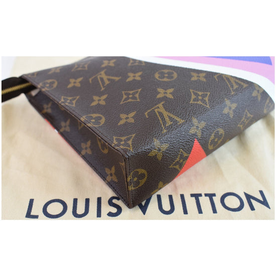 Louis Vuitton Monogram Canvas Game On Toiletry Pouch 26