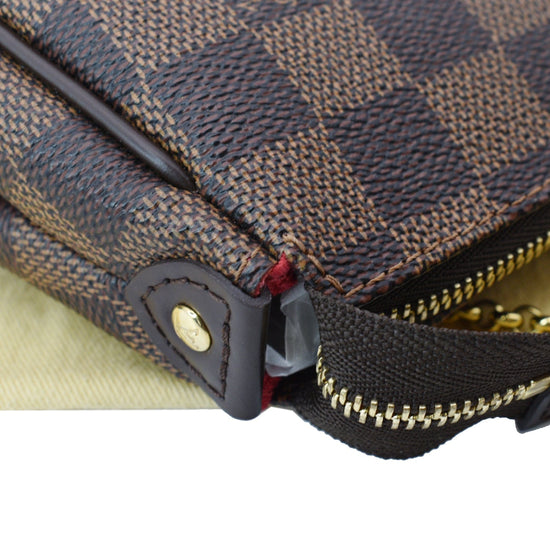 Eva cloth clutch bag Louis Vuitton Brown in Fabric - 9310083