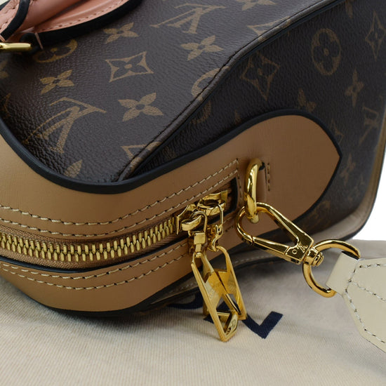 Louis Vuitton Monogram Canvas Tuileries Sesame Peach Satchel For Sale at  1stDibs