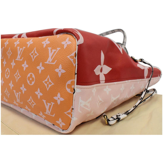 Louis Vuitton Rouge and Rose Ballerine Giant Monogram Canvas Neverfull MM  For Sale at 1stDibs  louis vuitton rose ballerine limited edition, giant  rouge, louis vuitton neverfull white pink inside
