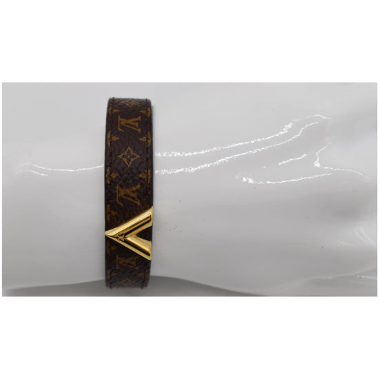 Essential v fabric bracelet Louis Vuitton Brown in Fabric - 35260232
