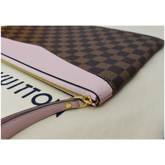 LOUIS VUITTON Daily Pouch Monogram Canvas Clutch Bag Rose Poudre - 15%