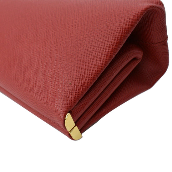 Leather clutch bag Prada Red in Leather - 36002597