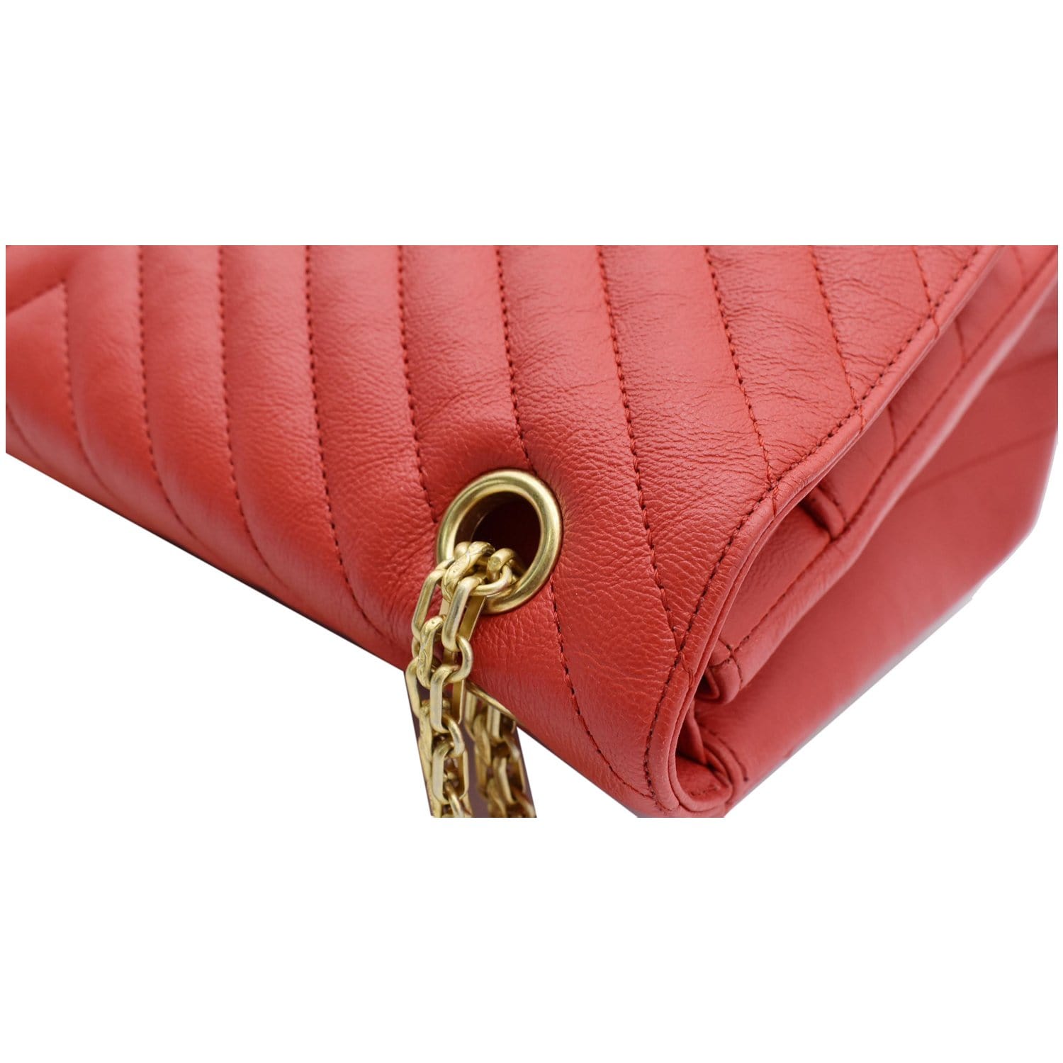 chanel 2.55 red