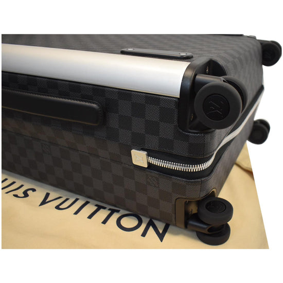 Louis Vuitton, Bags, Louis Vuitton Horizon 55 Suitcase In Damier Graphite  Authentic N2329