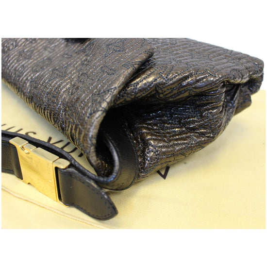 Louis Vuitton Black Quilted Monogram Motard Altaïr Clutch - Shop LV