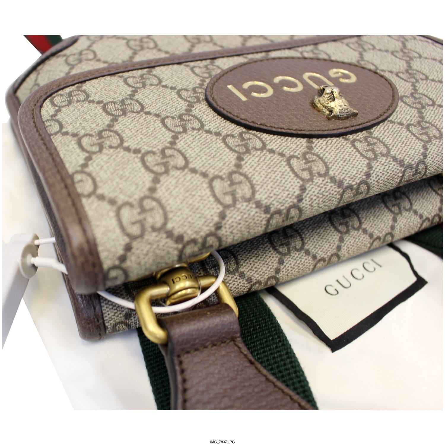 GUCCI GG Supreme Small Messenger Crossbody Bag 501050-US