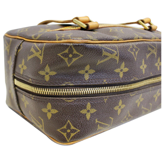 Louis Vuitton Monogram Canvas Cite MM QJB0L64J0A044