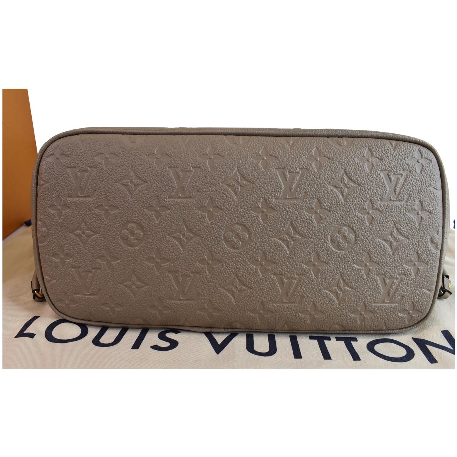 Louis Vuitton Monogram Empreinte Neverfull Mm M46040 Pouch Black Lv Auction