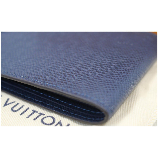 Louis Vuitton Men's New Black & Blue Trim Multiple Taiga Leather Bifold  Wallet