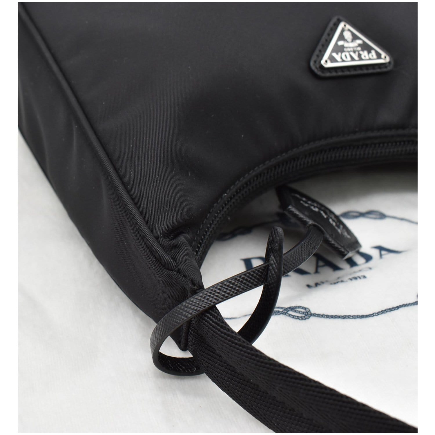 58 以上節約 00s Nike Dual Zipper Crossbody Bag Moneycoachinginstitute Com