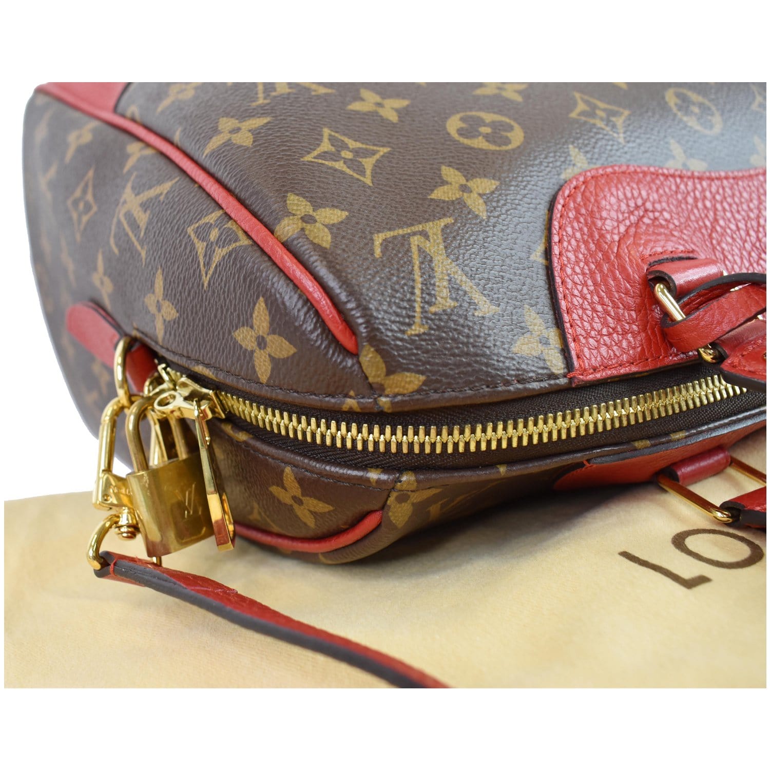 LOUIS VUITTON Retiro NM Monogram Canvas 2Way Shoulder Bag Red