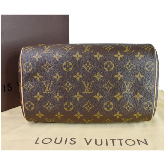 Louis Vuitton Toiletry Bag Monogram Canvas King Size at 1stDibs