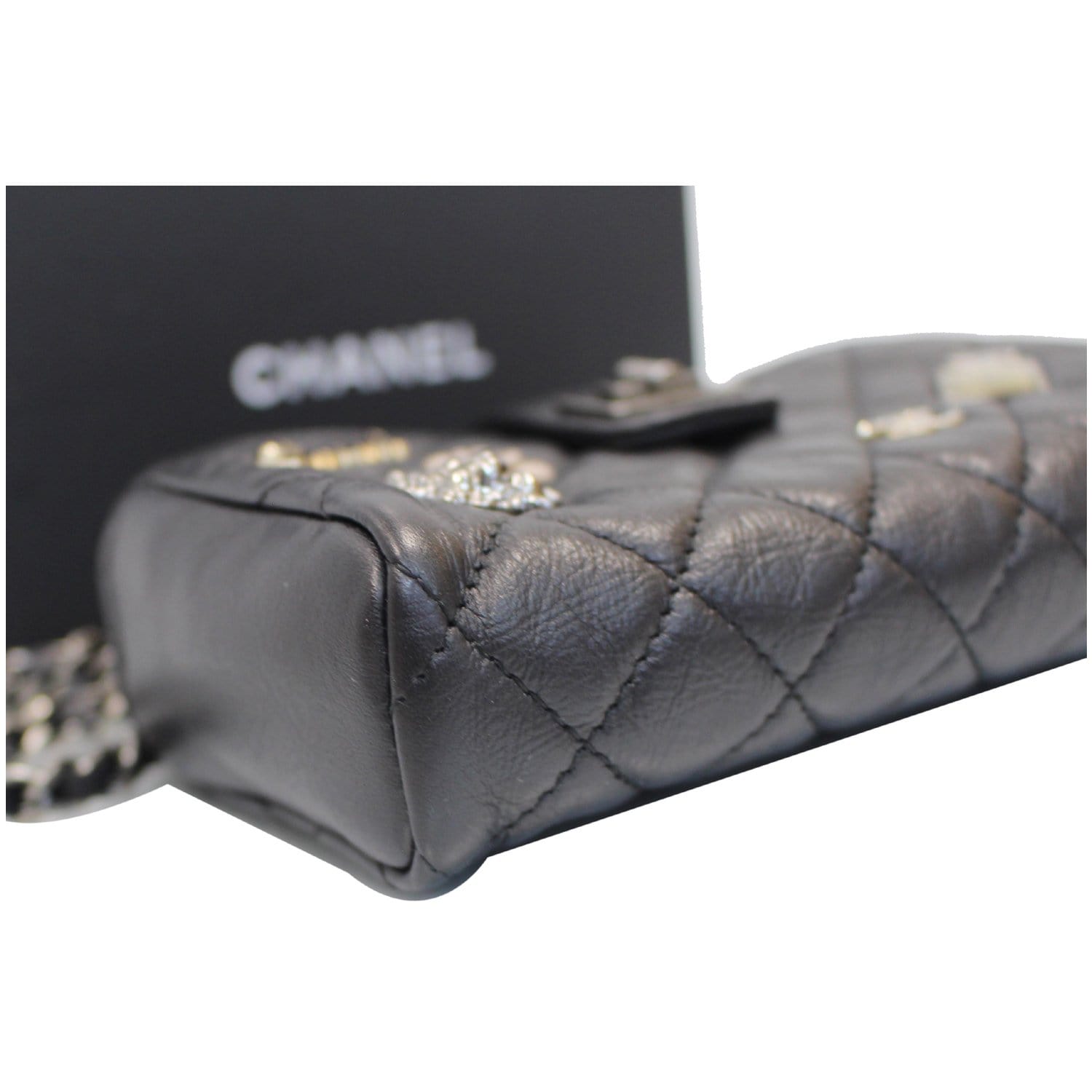 chanel crossbody clutch