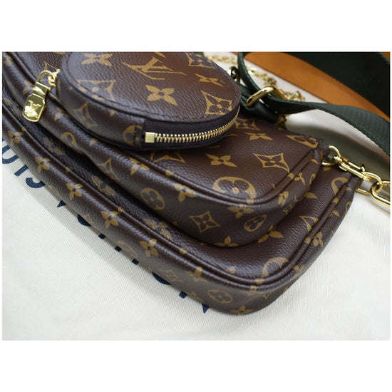 LOUIS VUITTON Monogram Canvas Chain Pochette Brown