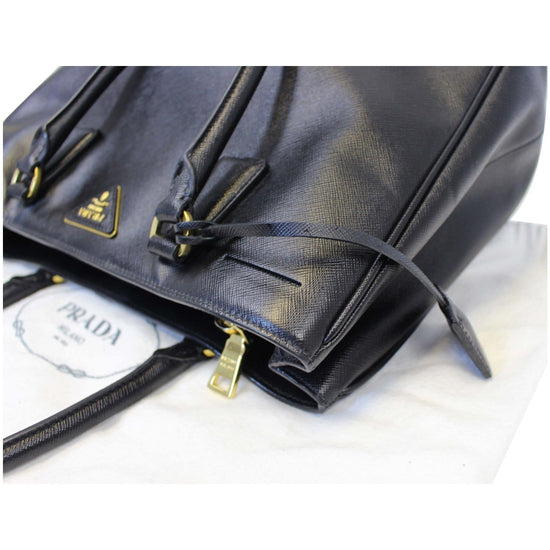 Prada Black Saffiano Galleria Leather Handle Bag – Changes Luxury