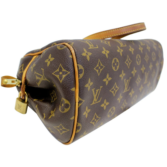 Louis Vuitton Monogram Canvas Montorgueil PM Bag For Sale at 1stDibs   louis vuitton montorgueil pm, louis vuitton montorgueil pm original price,  louis vuitton monogram montorgueil pm