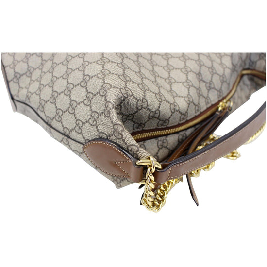 Gucci Large GG Supreme Canvas Hobo Handbag in Beige –