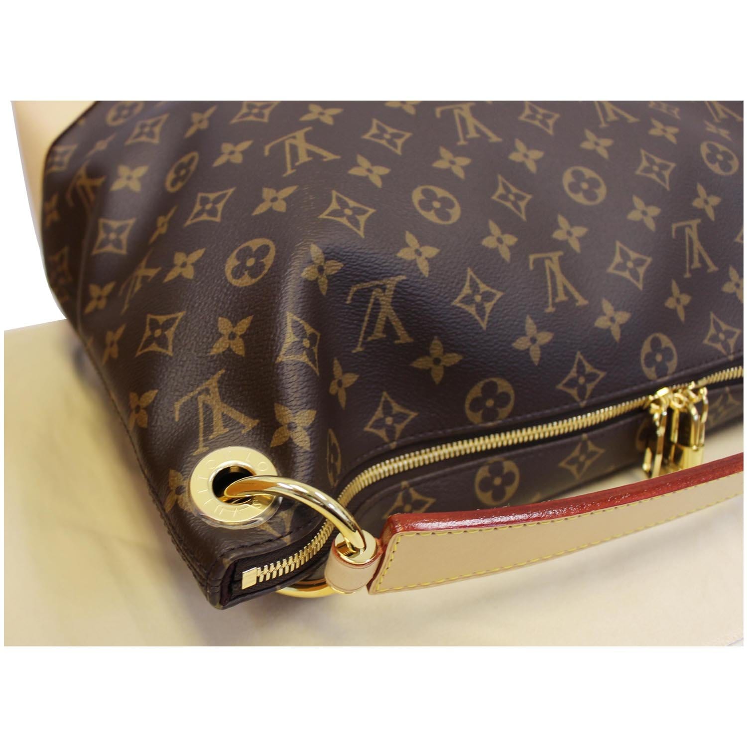 Louis Vuitton Berri MM - Lv Monogram Shoulder Bag