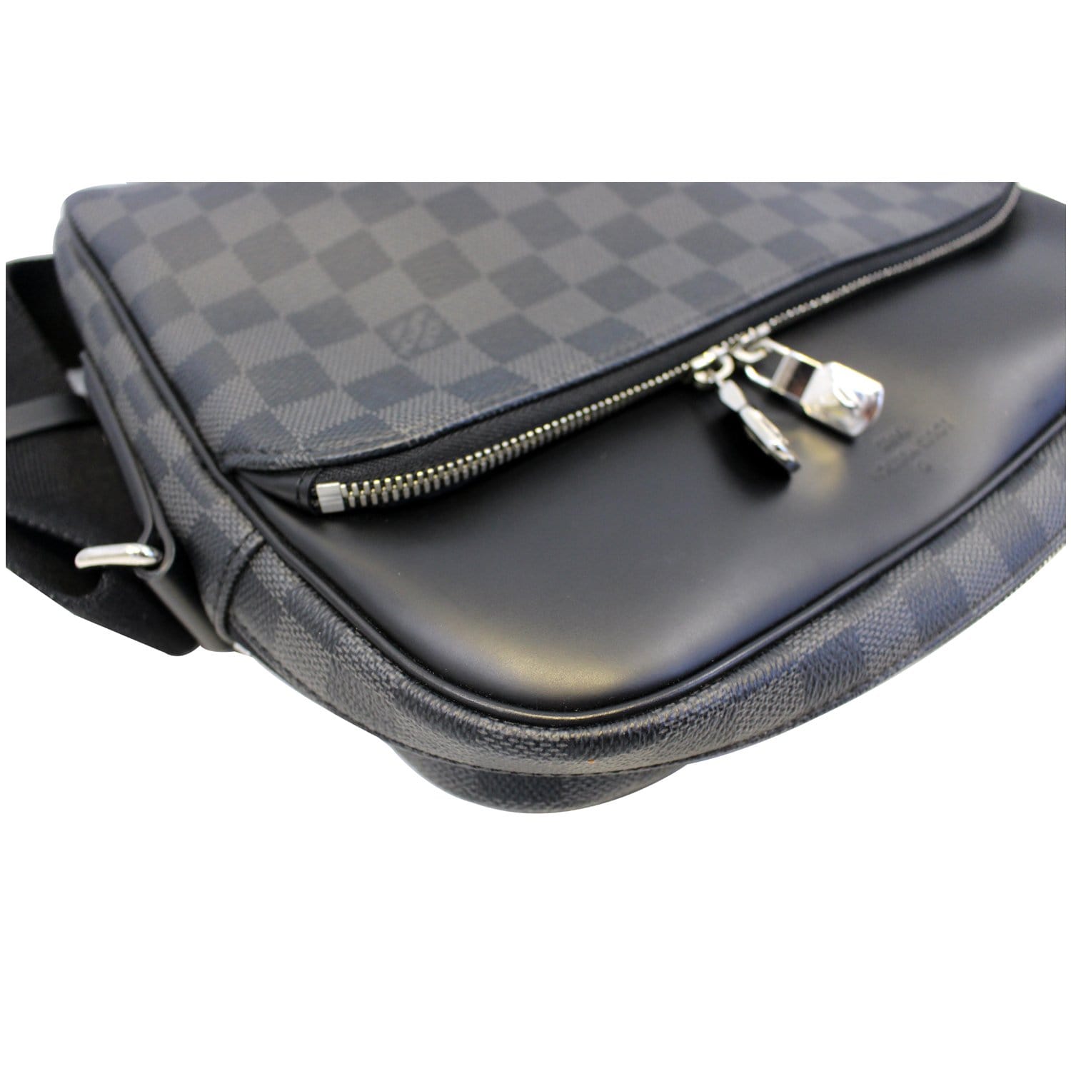 Louis Vuitton Dayton Reporter PM Damier Graphite Bag