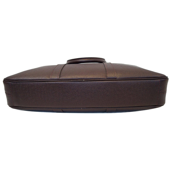 LOUIS VUITTON Porte-Documents Voyage PM Briefcase Taiga Leather