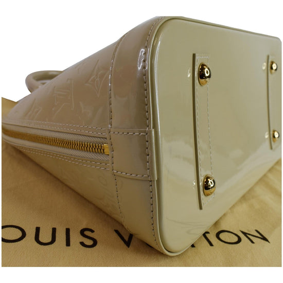 Louis Vuitton Vernis Alma MM Cream Bag - ADL1233 – LuxuryPromise