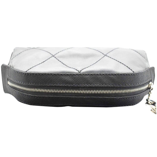 Quilted Medium Cosmetic Bag - Black Case of 12 (59941 X 12)