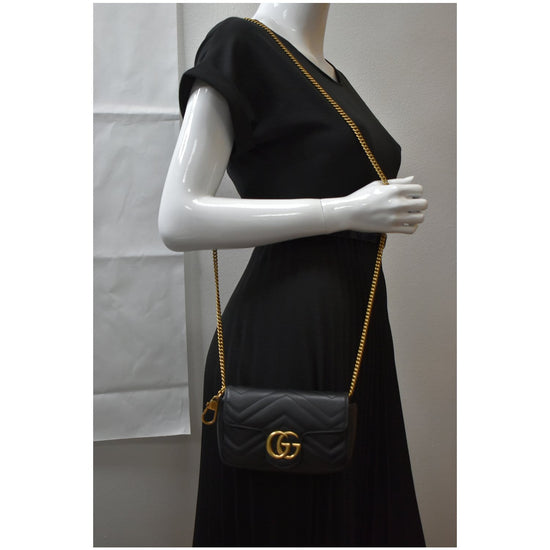 Gucci GG Marmont Super Mini Crossbody Bag - Black
