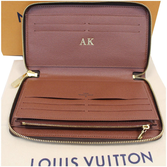 Shop Louis Vuitton ZIPPY WALLET 2023-24FW Monogram Unisex Bi-color Plain  Leather Long Wallet Logo (M82501) by lufine