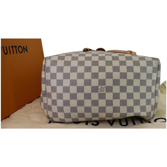 Louis Vuitton Sperone backpack White Fur ref.253797 - Joli Closet