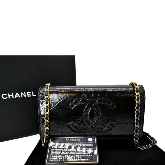 Sold' CHANEL 18C Black Quilted Leather Clutch w Chain Around Crossbod –  Encore Resale.com