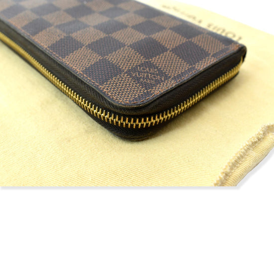 Louis Vuitton Zippy Wallet Continental Purse in Damier Ebene - SOLD