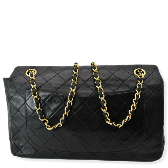 Black Chanel Medium Classic Lambskin Single Flap Bag – Designer Revival