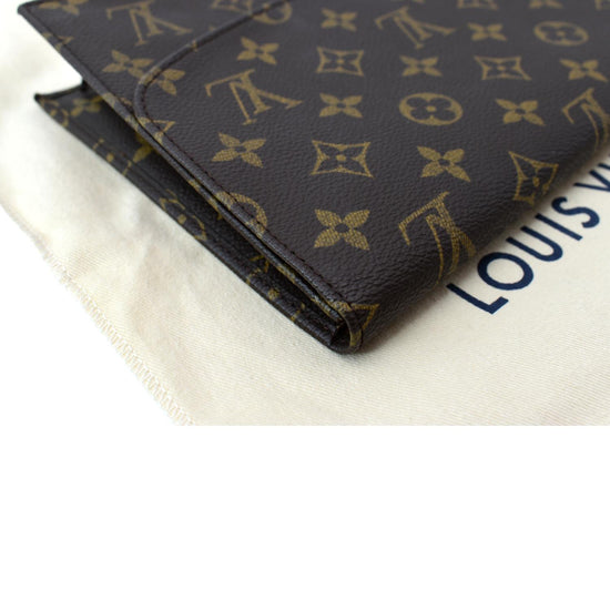 Louis Vuitton M68775 Clutch Bag Black M68775 Men's Black Rainbow Lamb  Leather