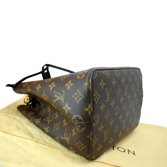 Louis Vuitton Braided Handle NeoNoe Handbag Monogram Canvas MM - ShopStyle  Shoulder Bags