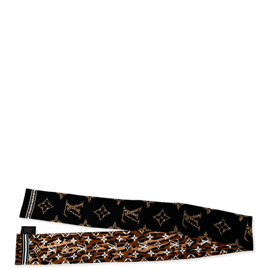 LOUIS VUITTON BB Bandeau Wild At Heart Logo Leopard Silk Scarf M00415