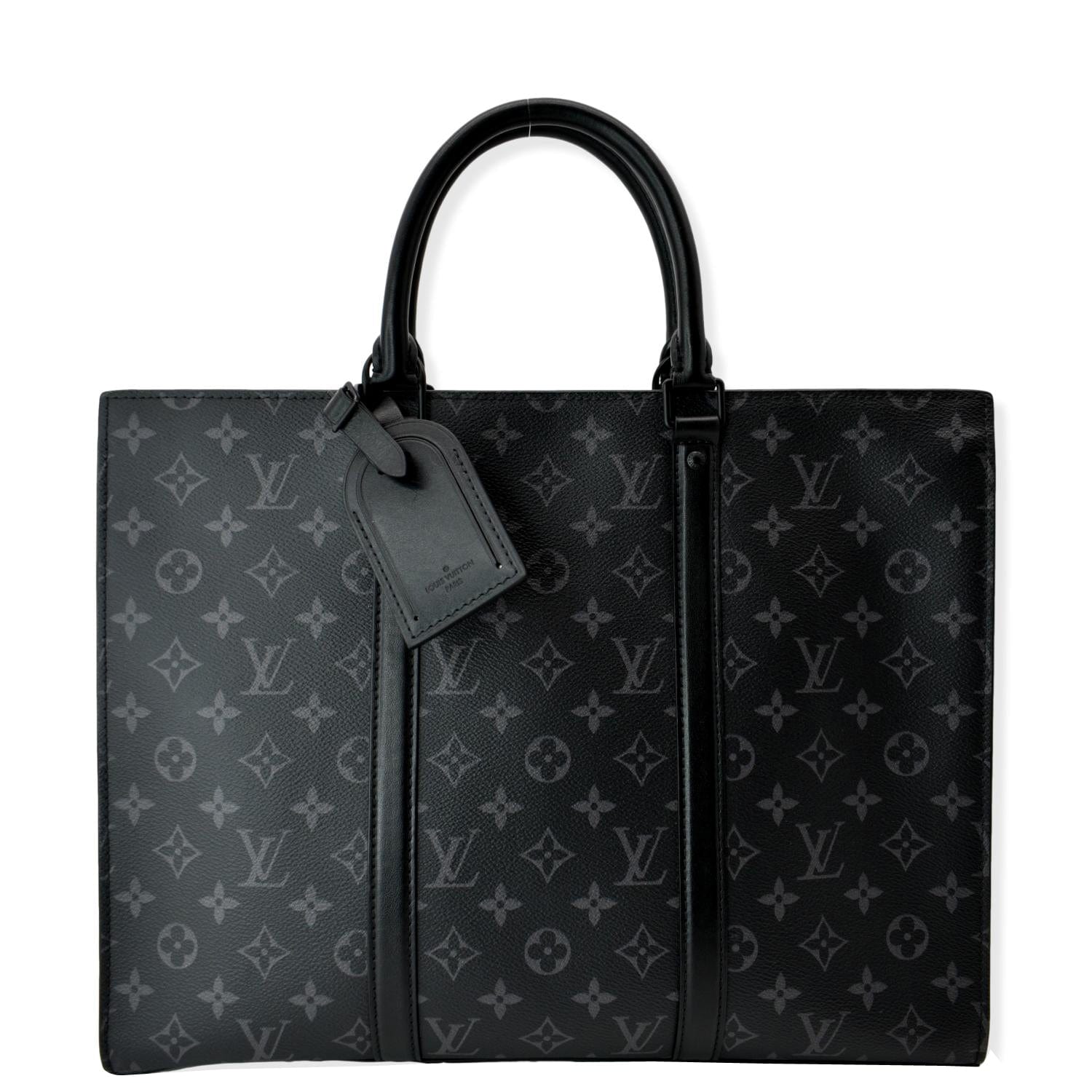 LOUIS VUITTON Sac Plat Horizontal Zippe Monogram Eclipse Shoulder Bag