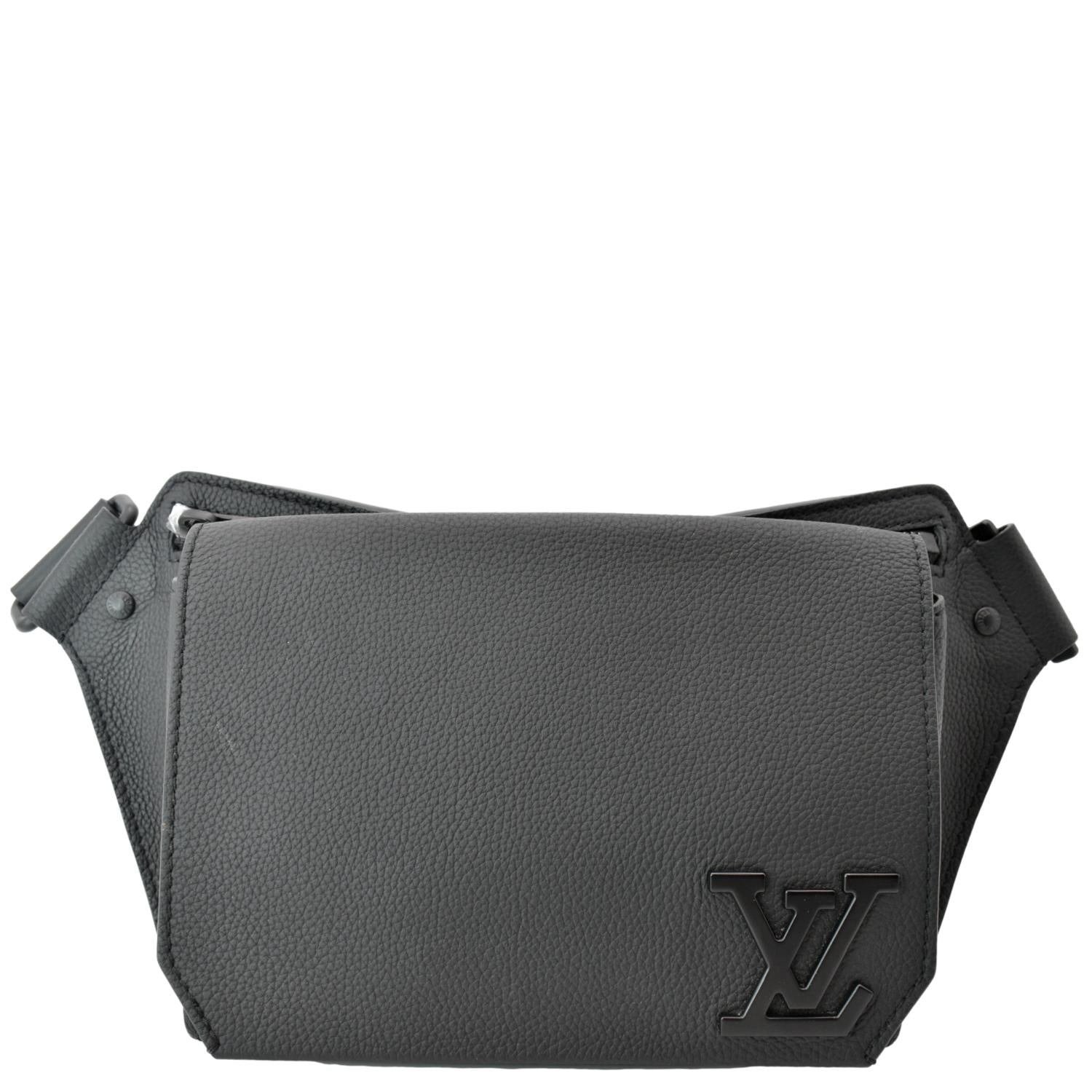 Louis Vuitton Aerogram Takeoff Sling Bum Bag Black Leather – Luxe Collective