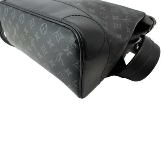 LOUIS VUITTON Monogram Eclipse Pochette Steamer 1159632