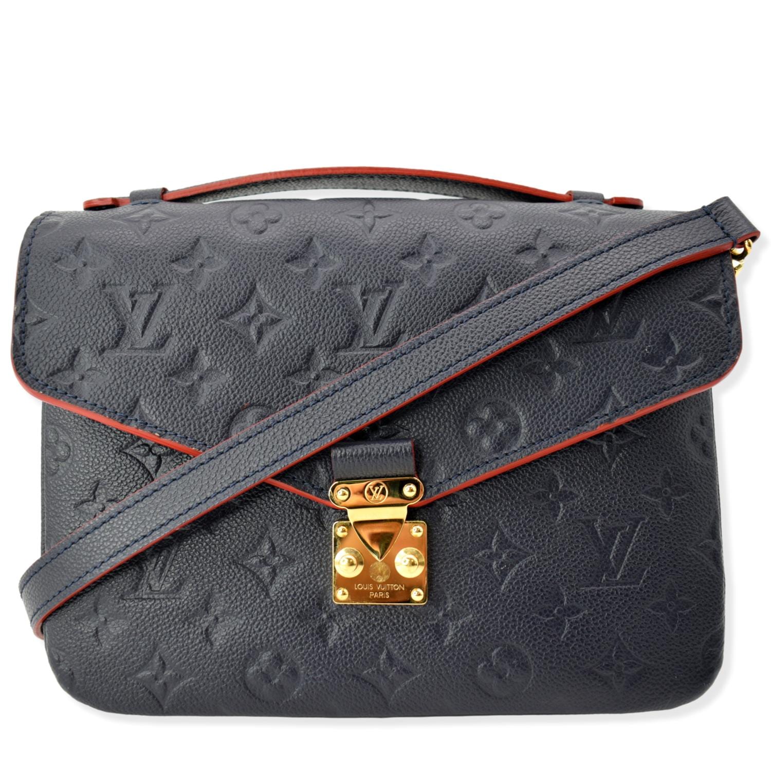 JUST IN🤩 This Louis Vuitton Pochette Metis comes with box, bag, and duster  for $2,398