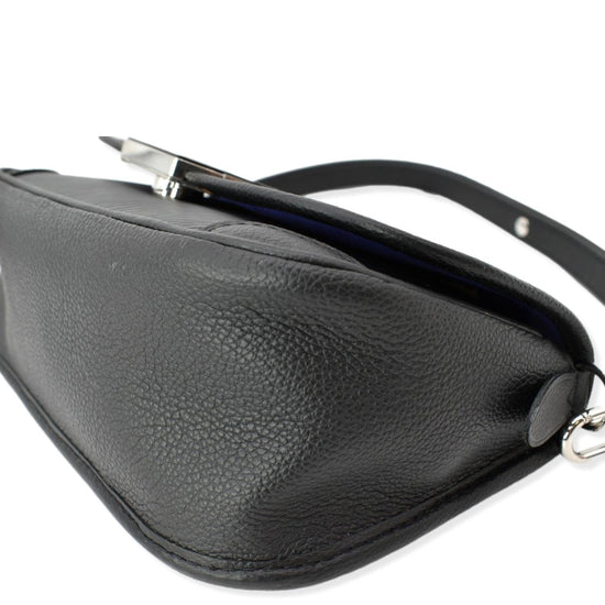 Louis Vuitton M52209 Vintage Black Epi Leather Buci shoulder Bag (SP0090) -  The Attic Place