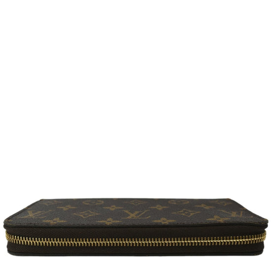 Louis Vuitton Monogram Flower Square Zip Around Wallet Brown Leather  ref.432367 - Joli Closet